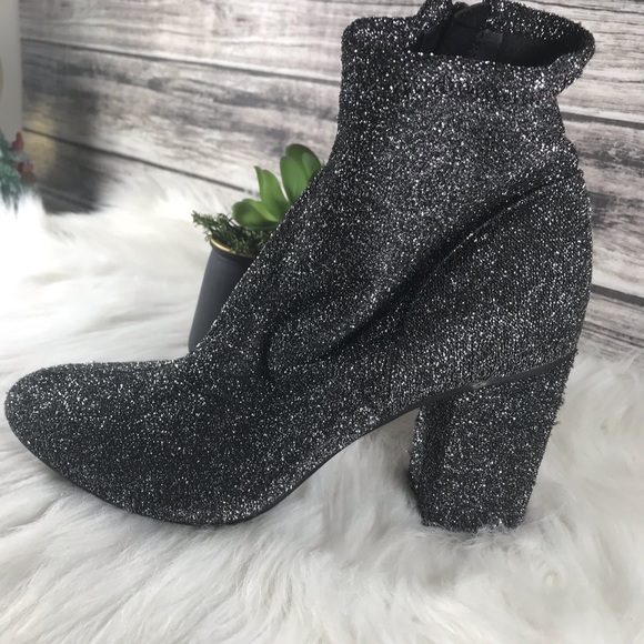 KENNETH Cole Reaction Metallic Stretch Bootie - Picture 3 of 3